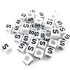 6x 6mm contas quadradas acrílicas com letras brancas e pretas para pulseira colar DIY contas soltas acessórios de joia atacado