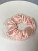 Elástico de Cabelo Scrunchie Listrado com Renda Estilo Coreano para Mulheres, Acessório de Cabelo Suave e Elegante, Elástico de Cabelo Scrunchie Estilo Coreano