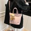 Bolso Tote Elegante de Moda para Mujer Casual Simple Nicho Portátil Bolso Pequeño Bolso de Hombro Cruzado 2025 Nuevo Estilo Bolso Pequeño