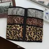 Top corto strapless ruchado con botones al frente y estampado de leopardo estilo europeo y americano, bustier sexy de calle para mujer