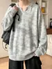 Camiseta de manga larga con cuello en V y teñido tie-dye de colores para hombre, capa base pesada estilo americano de otoño, top de moda nuevo 2026