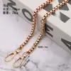 En stock Bolso plano de cadena bolso cruzado de cadena con cadena metálica para bolso correa ancha para el hombro un solo hombro hueso de serpiente