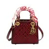 Bolso de Princesa Diana Bordado de Alta Gama, Bolso de Mujer, Nuevo Bolso de Mano con Pañuelo de Seda de Moda, Bolso Bandolera de Hombro Moderno y Elegante