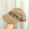 Novo Chapéu Outono Inverno Camurça Veludo Chapéu Equestre Passeio Proteção Solar Estampa de Leopardo Bloco de Cores Moda Chapéu Plano Tendência