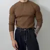Suéter tipo polo para hombre estilo Old Money con cuello Henley, Tejido de punto de manga larga anti-rayas para negocios para Otoño e Invierno, Venta al por mayor de fábrica transfronteriza