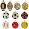 10 Bolas Chapadas Colgantes con Goteo de Aceite Deportes Rugby Fútbol Diamante de Punto Colgante Colgante Llavero DIY Accesorios de Joyería