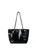 Bolso de Hombro Redondo de Metal Vintage para Mujer, Gran Capacidad para el Trabajo y los Viajes Diarios, Nuevo Bolso Tote de Cuero Suave de Moda de Nicho