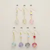 Aretes Geométricos de Rombo con Perlas de Vidrio Iridiscente Estilo Nacional, Delicados y Exquisitos, con una Textura Suave, Aretes para Mujer