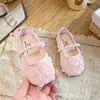 Zapatos planos para niñas con estampado de pétalos florales, colección primavera/verano 2026, para bebés y niños pequeños, zapatos de verano dulces y elegantes con parte superior de malla, versátiles y fáciles de combinar