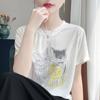 Camiseta de Tricô Redonda de Manga Curta com Estampa de Gato Fina, Lançamento Verão 2025 para Mulheres, Blusa Básica Solta