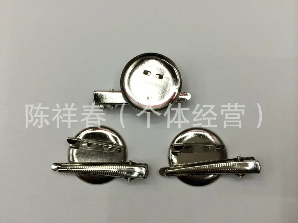 胸盘带夹子