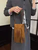 Bolso transfronterizo para mujer nicho retro americano borla bolsa para teléfono Heng Geng nuevo estilo bandolera diagonal bolsa cuadrada pequeña estilo Hong Kong