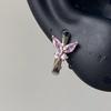Exquisitos y pequeños pendientes con borde de mariposa rosa, mini pendientes de nicho sencillos y geniales, pendientes con destellos y hebilla para la oreja.