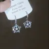 Aretes de Aleación de Cobre con Perlas de Copo de Nieve de Circonita Brillante, Aretes de Botón de Lujo Ligero de Nicho Vintage Francés