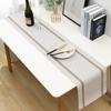 Fabricante de Camino de Mesa de PVC Venta al por Mayor Transfronteriza Popular de Amazon Hotel Impermeable Aislante Mantel Individual Servilleta Alambre Dorado