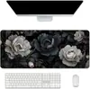 Alfombrilla de ratón floral en blanco y negro para oficina en casa, extragrande, resistente a las manchas, impermeable, base para escritorio de computadora, duradera y antideslizante