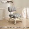 Taburete con Ruedas Giratorias para Abrir Paquetes, Taburete Bajo con Ruedas, Silla Estilo Crema, Taburete Pequeño para el Hogar para Limpiar Pisos, Acabado de Costuras y Organización de Artículos, Taburete Redondo