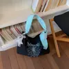 Bolsa tote floral em relevo verde menta clara, bolsa de ombro estilo coreano para jovens senhoras, oferecendo uma sensação suave e refrescante para passeios de verão