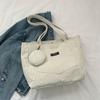 Bolso Tote de Hombro de Gran Capacidad, Moderno, Sencillo, Elegante, para Maquillaje, Clase y Uso Diario para Mujeres, Nuevo Estilo Occidental Otoño e Invierno 2023