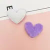 Novos Acessórios de Roupa de Pelúcia em Forma de Coração para Outono e Inverno Crianças Acessórios de Cabelo Feitos à Mão Materiais Decorativos Acessórios de Chapéu em Forma de Coração de Tecido