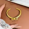 Pulseira Aberta Exquisita e Elegante com Laço, Moderna e Versátil, Design de Nicho com Sensação de Luxo, Pulseira Simples com Laço