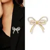 Broche Coração de Pérola com Design Único 2025 Novo Tendência Outono e Inverno Corsage Exclusivo para Mulheres Coreanas Acessórios de Alfinete