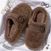 Pantuflas de Algodón para Mujer 2026 Nuevas Simples para el Hogar de Interior Antideslizantes Cálidas Suela Suave de Moda Cómodas Pantuflas de Algodón Antideslizantes
