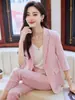 Terno de Verão Feminino High-end 2025 Novo Casaco de Terno Casual Fino Roupa de Negócios Conjunto de Duas Peças para o Verão