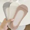 Calcetines de verano finos para mujer con suela de toalla tipo mocasín, con inserciones de malla, hechos de algodón puro, transpirables e invisibles, adecuados para usar con tacones altos sin resbalarse