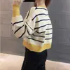 Liquidação: 40 Peças de Suéteres Estilo Preguiçoso com Design Único, Caimento Solto, Tricô de Manga Longa Listrado Color-Block para Mulheres