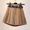 Shorts casuales de pana para mujer, nuevo estilo otoño/invierno 2025, caqui, de cintura alta, pantalón falda de línea A adelgazante, pantalones de pierna ancha bootcut
