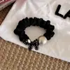 1. Goma para el pelo vintage de flores oscuras con una textura madura y suave, adecuada para ir al trabajo, accesorio para el cabello duradero y versátil para mujeres