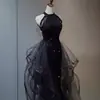 Vestido de Noche Negro con Lentejuelas y Cuello Halter, Lujo Accesible Nicho Vestido de Gama Alta, Elegante Vestido Delgado para Ceremonia de Adultos
