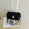Bolso Baguette de Cuero con Cierre de Hebilla Vintage con Cera de Aceite para Mujer 2026 Nuevo Simple Versátil Bolso de Hombro Bolso Cruzado Coreano