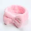 Diadema de Cabeza de Nube de Venta Caliente Absorbente que Absorbe el Sudor Muñequera Diadema de Felpa de Coral Set de Diadema para Cuidado de la Piel y Spa Fábrica de Origen