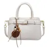 Bolsa pequena simples e casual com acabamento fosco para mulheres, novo estilo da moda 2026, bolsa tote quadrada pequena, bolsa transversal com textura retrô outono/inverno