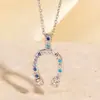 Collar de Herradura Cruzada de Amazon para Mujer Chapado en Cobre Dorado Circonita Microincrustada Diseño de Moda Personalizable Colgante Versátil en Forma de U