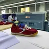 Sapatos de Treino Esportivos Casuais Versáteis Femininos de Couro Genuíno de Alta Qualidade de Guangzhou, Estilo Forrest Gump, Novos para a Primavera de 2026, Sola Plana