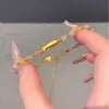 Pulsera de Peces Dorados con Cuentas de Color Dopamina Nueva de Principios de Primavera, Moda de Nicho, Exquisito Diseño de Lujo Ligero, Accesorio de Mano Personalizado