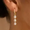 Pendientes de Flor de Zirconia y Perla de Diseño Exclusivo, Pendientes Femeninos y Delicados, Pequeños y Versátiles, Pendientes de Alta Gama