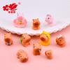 Nuevos adornos pequeños de escritorio de resina adorable capibara capibara diy marea jugar accesorios bolsa ciega material pegamento crema