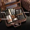 Regalo para dama de honor boda de hombres de alta gama práctico portátil cesta de ratán nicho de alta calidad caja de regalo de empresa para negocios