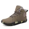 Sapatos Masculinos de Inverno de Cano Médio de Tamanho Grande Transfronteiriços Mais Veludo Biqueira Larga Palma Larga Botas de Neve Sapatos de Casal Antiderrapante Quente Algodão para Exterior
