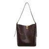 Bolso de Axila de Alto Valor Retro Bolso para Viajes Diarios para Mujeres 2026 Otoño Temprano Nuevo Bolso Cubo Simple de Gran Capacidad Bolso Cruzado