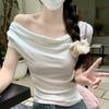 Foto Real # Camiseta de Manga Curta com Gola Assimétrica no Ombro Direito para Mulheres Verão 2025 Novo Estilo Top Assimétrico de Um Ombro Curto