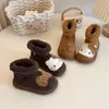 Sapatos de Algodão de Princesa para Meninas 2026 Outono Novo Estilo Sapatos Peludos Estilosos para Bebê Sola Macia Antiderrapante Botas de Algodão Quentes com Veludo