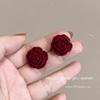 Pendientes de botón vintage con forma de rosa flockeados, color rojo vino de alta calidad, pendientes de botón con aguja de plata 925, clip para orejas de espiral para mosquitos