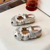 Diadema de encaje con lazo estilo hada para niñas Sandalias Verano 2026 Nuevos Zapatos de Playa Princesa para Bebé Huecos Suela Suave