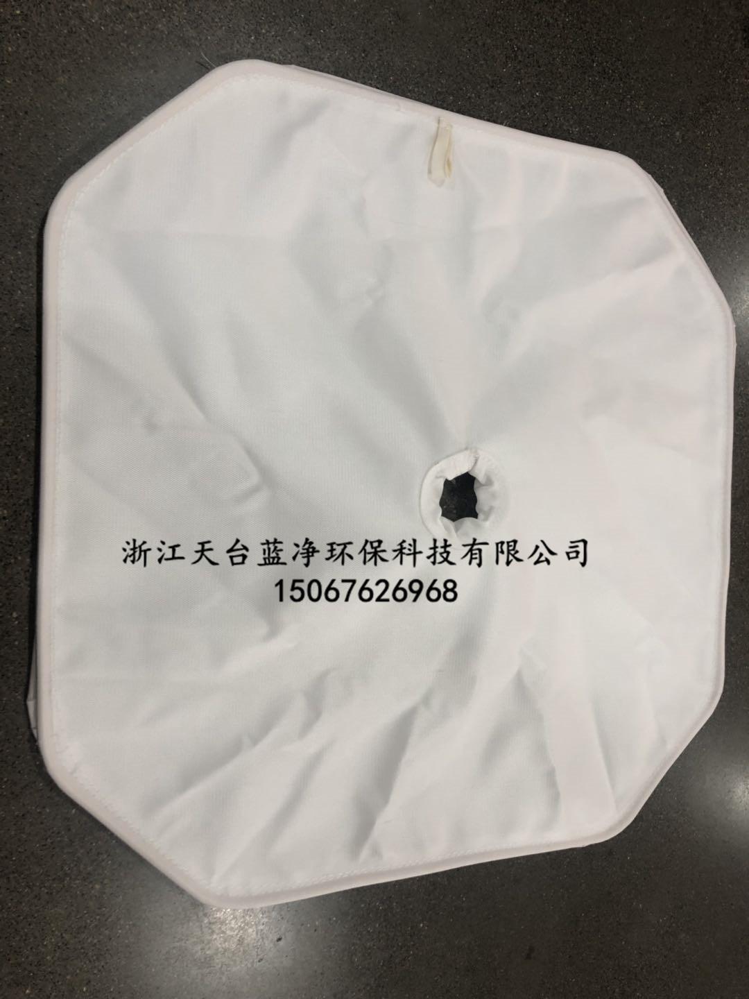 f86b36c686a3e24a836fc3c1d868a8