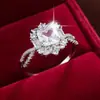 Anillo de Zirconia de Gran Quilate Moda Exquisita Suministro Directo Cruzado Anillo para el Dedo de Cobre Puro Joyería para la Mano Versátil Diaria Fábrica Venta al por Mayor